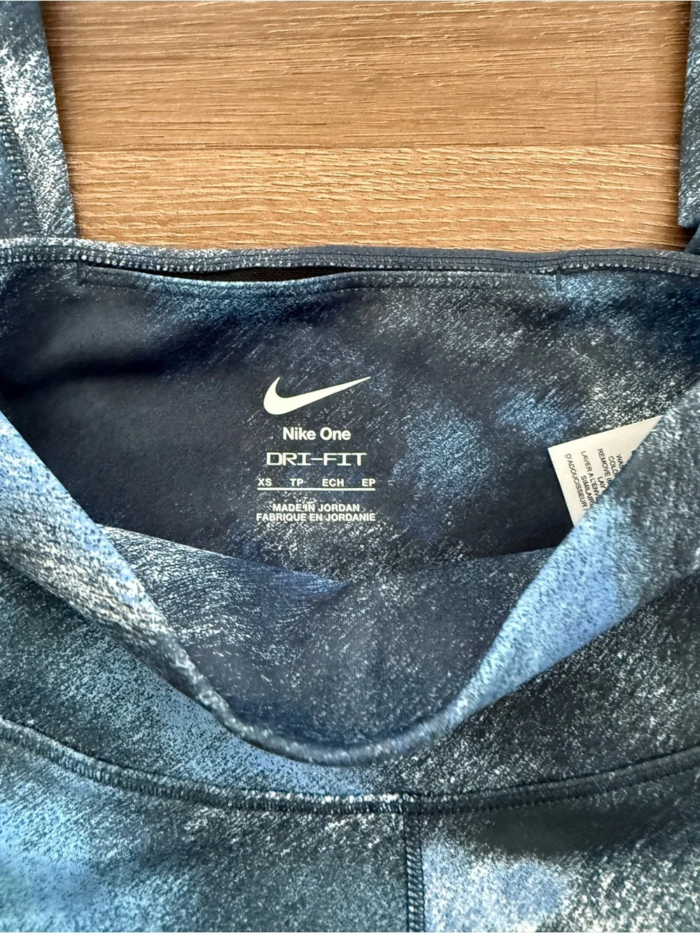 Nike Tie-Dye High-Waist Active Leggings & Crop Tank Set